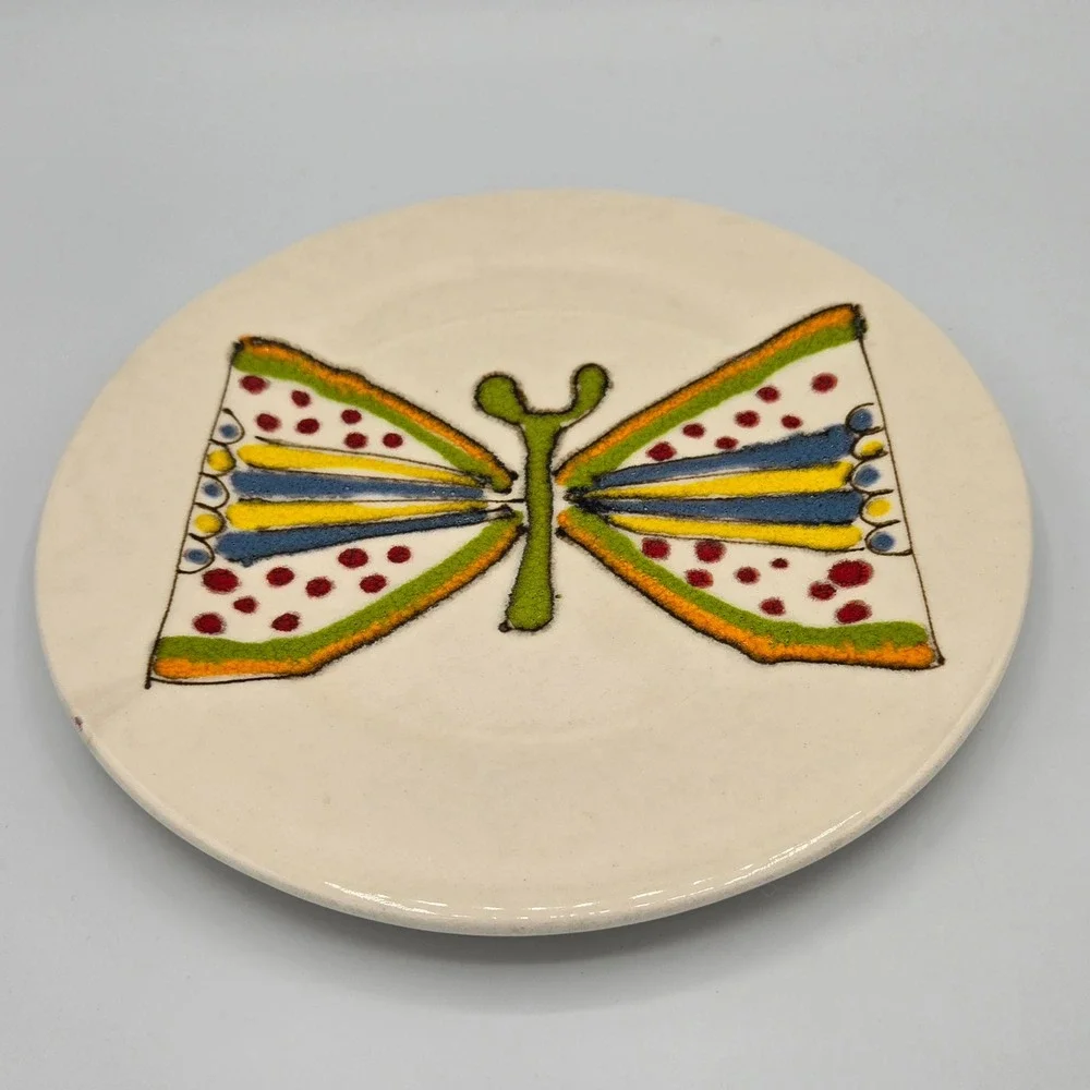 Vintage Crate and Barrel Flutter 9 inch Butterfly Plate Folk‎ Art Boho Colorful